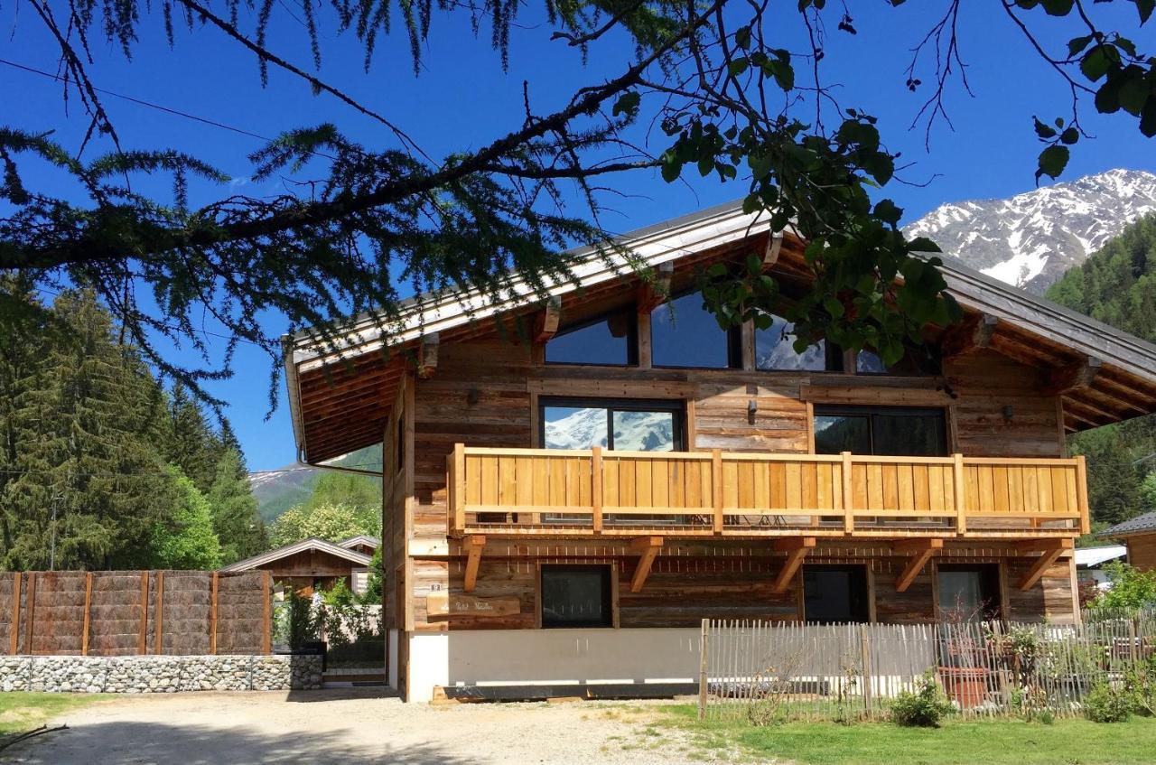 Chalet le petit Nicolas, jacuzzi, vue Mont Blanc Chamonix Esterno foto