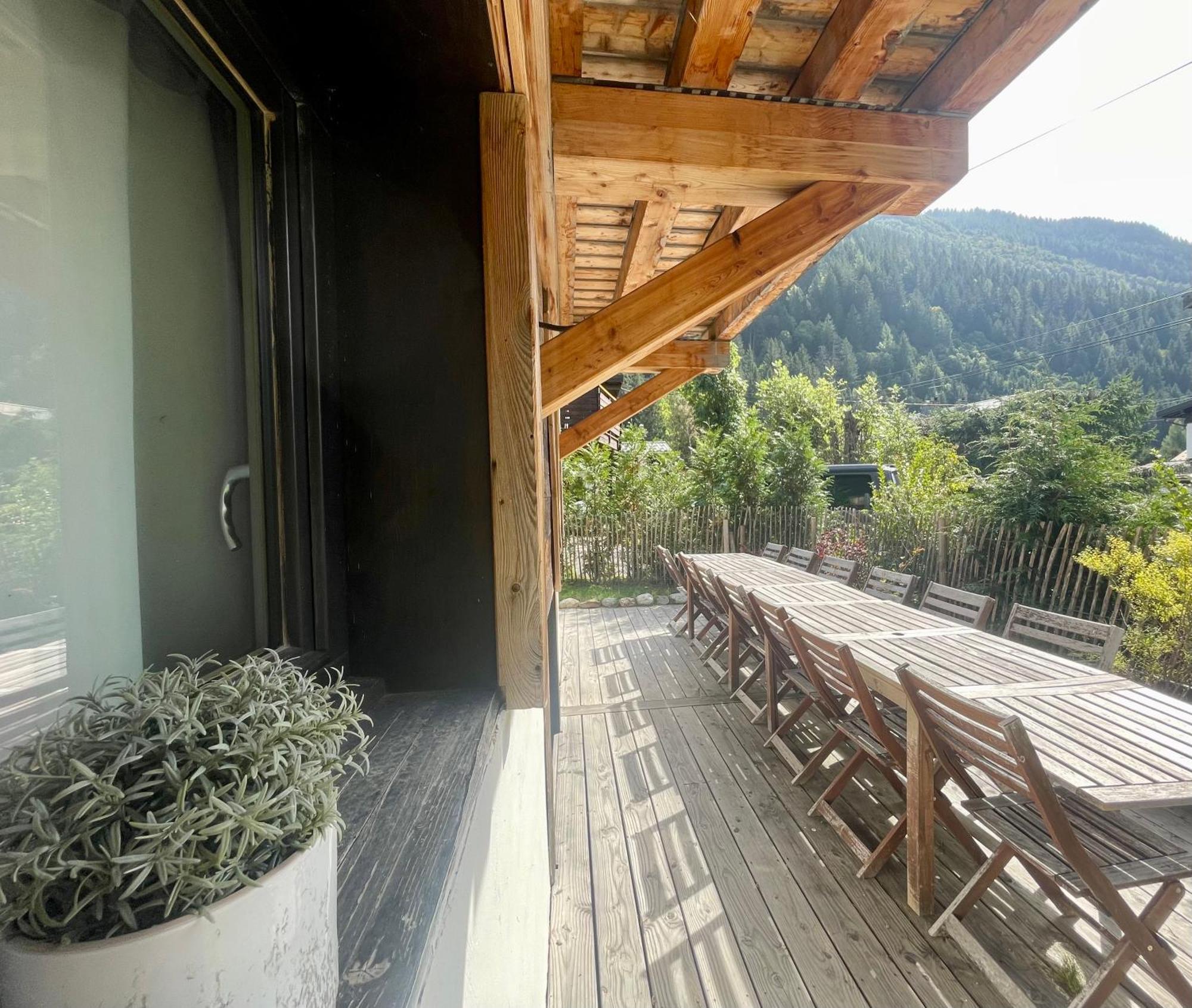 Chalet le petit Nicolas, jacuzzi, vue Mont Blanc Chamonix Esterno foto