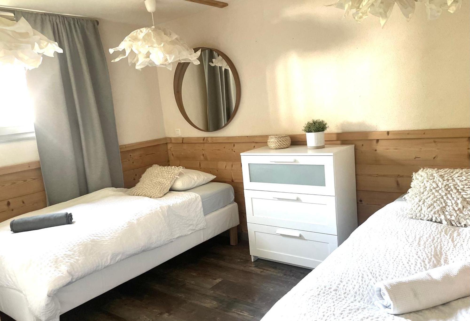 Chalet le petit Nicolas, jacuzzi, vue Mont Blanc Chamonix Esterno foto